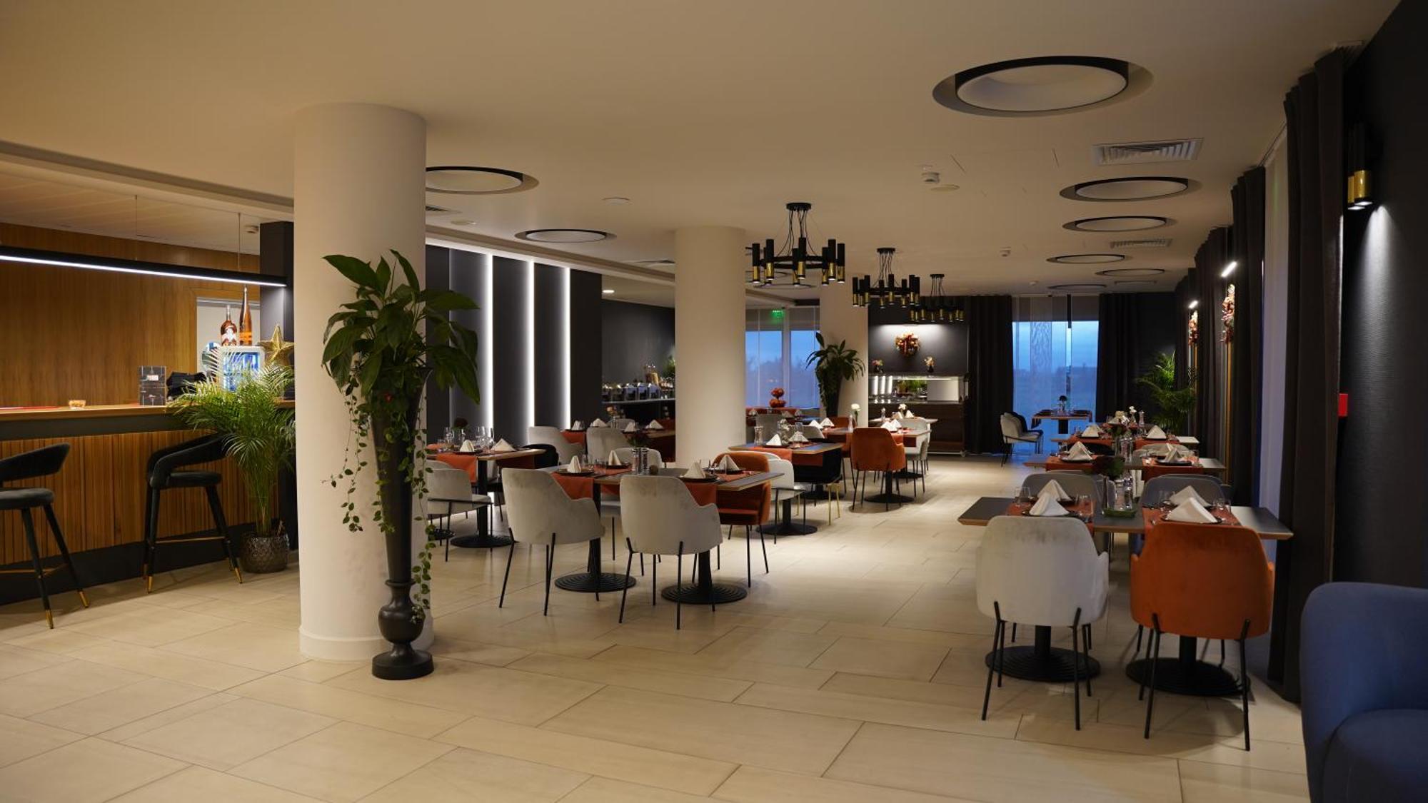 Hotel Sorin Mihai Cristian  Exterior photo